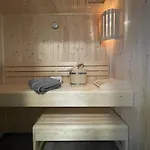 Hansehaus 5 *